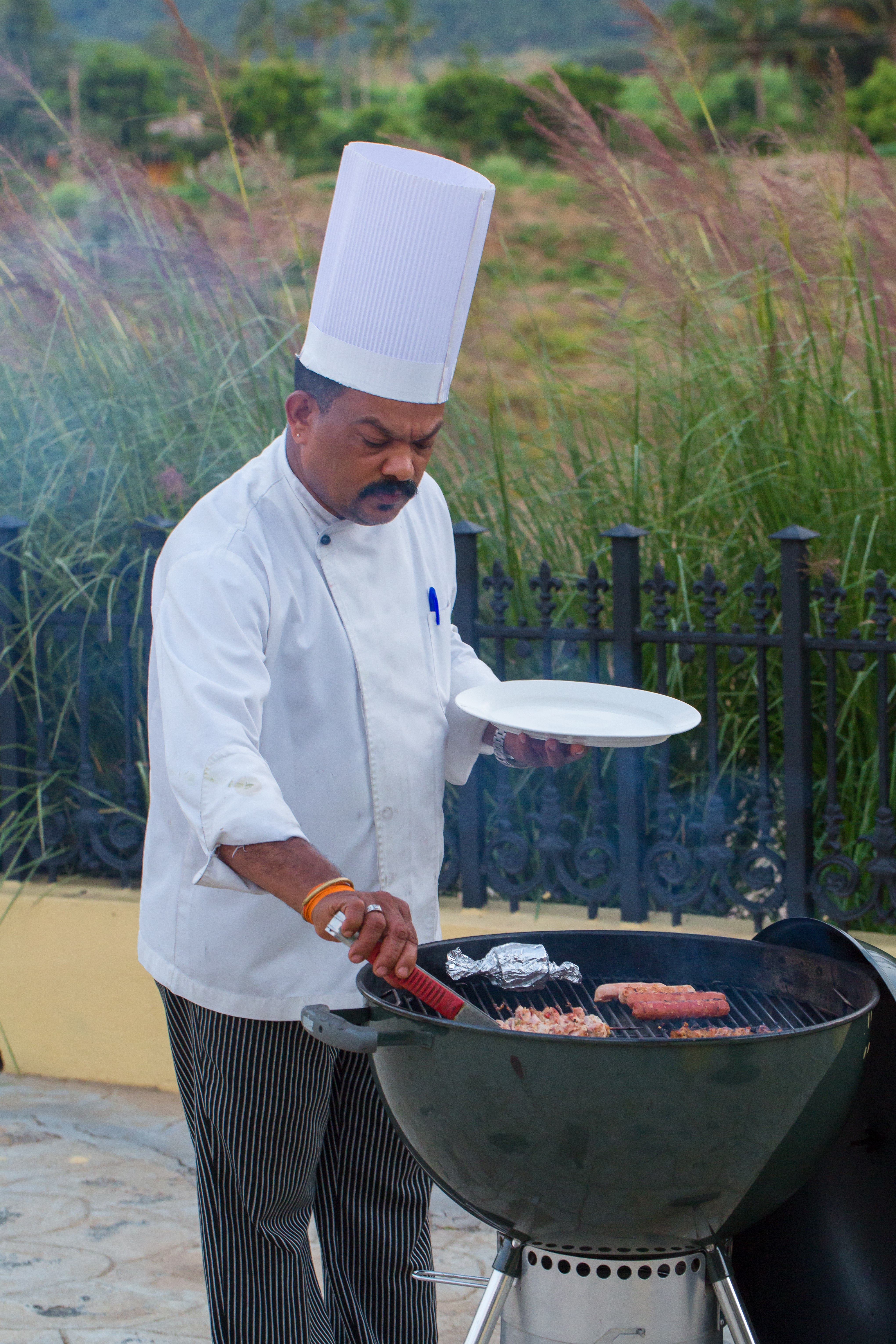 resorts with best food in coimbatore